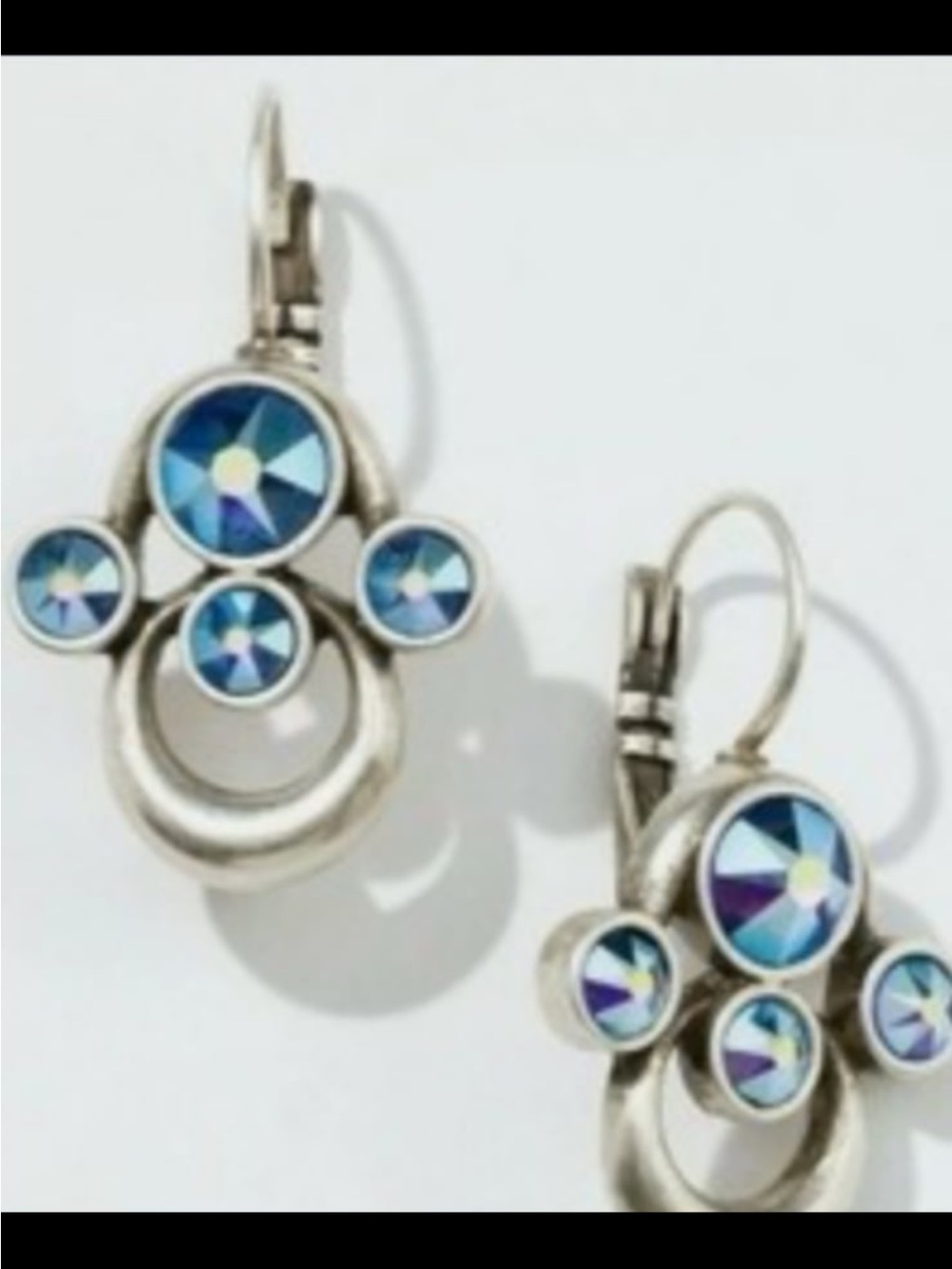 Shimmer V blue earrings vintage from touchstone crystal like new